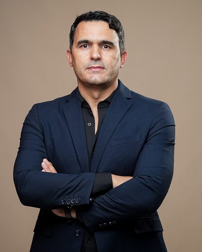 Portrait of Noredine EL KINANI, founder and CEO of DSSF